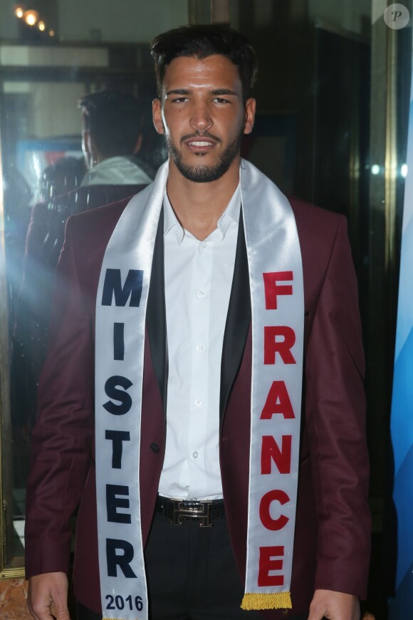 Selim Arik (Mister France 2016) - Election de Mister France 2017 au théâtre Palace à Paris, France, le 14 mars 2017. © CVS/Bestimage