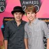 Dylan et Cole Sprouse - Kids Choice Awards à Westwood en 2010