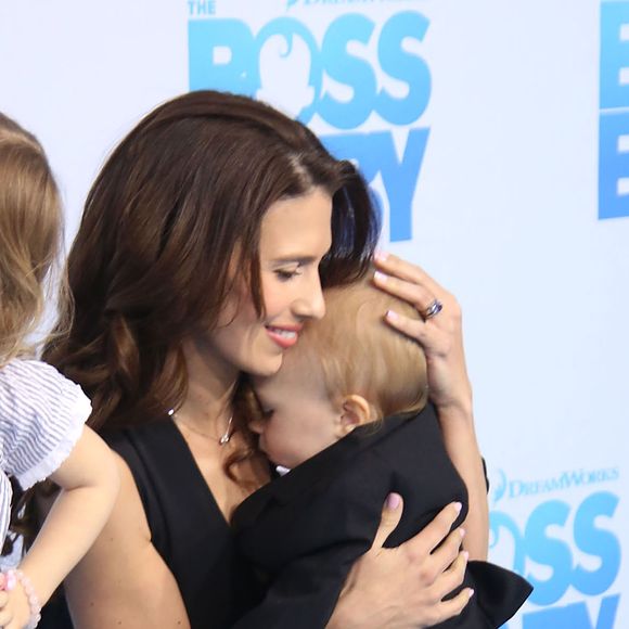 Hilaria Baldwin et ses enfants Carmen et Rafael à la première de  ''Boss Baby'' à AMC Loew's Lincoln Square à New York, le 20 mars 2017 © Sonia Moskowitz/Globe Photos via Zuma/Bestimage