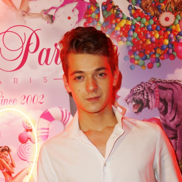 Léonard Trierweiler - Les 15 ans du Pink Paradise a Paris, le 23 Mars 2017