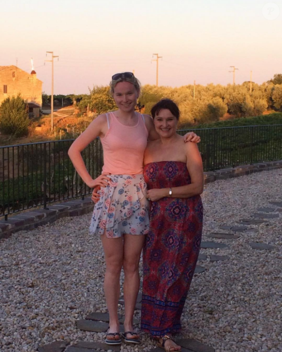 Ciara Horne et sa maman lors de la fête des Mères, photo Instagram 2017.