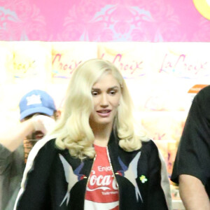 Gwen Stefani, son fils Apollo Rossdale et son compagnon Blake Shelton sont allés faire des courses au supermarché Whole Foods à Beverly Hills. Le 13 janvier 2017
