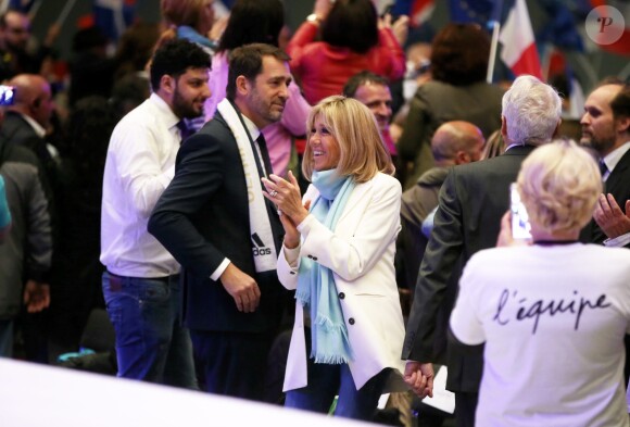 Exclusif - Christophe Castaner, Brigitte Macron lors du meeting d'E. Macron au Parc Chanot à Marseille, le 1er avril 2017. © Dominique Jacovides/Bestimage