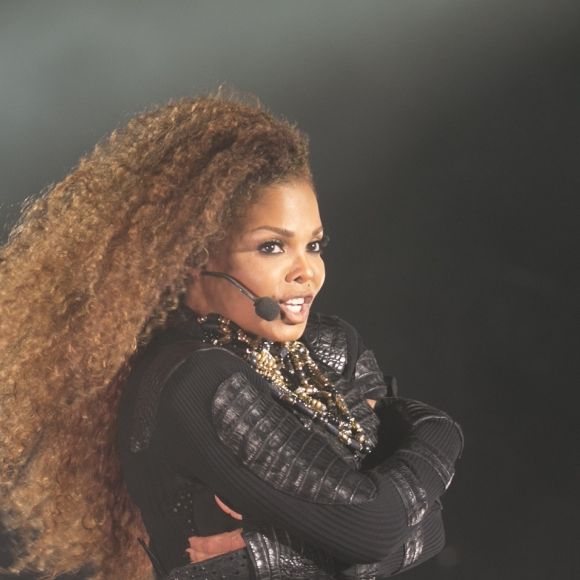 Janet Jackson en concert à la Dubaï World Cup le 26 mars 2016.