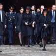La princesse Sofia (Hellqvist), le prince Carl Philip, la princesse Victoria, le prince Daniel, la reine Silvia et le roi Carl Gustav de Suède - La famille royale de Suède à la sortie l'Hôtel de Ville après la minute de silence en hommage aux victimes de l'attentat de Stockholm, qui a fait 4 morts et 15 blessés. Le 10 avril 2017