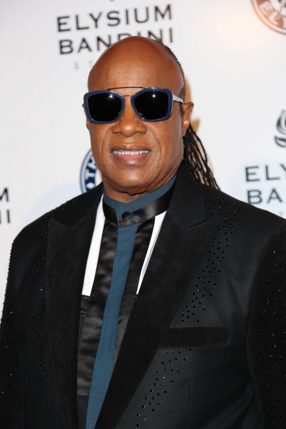 Stevie Wonder Stevie Wonder lors du 10ème Gala Annuel "The Art Of Elysium" au studios Red à Los Angeles, Californie, Etats-Unis, le 7 janvier 2017.