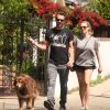 Exclusif - Amanda Seyfried promène son chien avec son mari Thomas Sadoski dans les rues de Los Angeles, le 14 avril 2017