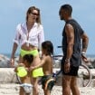 Doutzen Kroes : Top model et maman ultrasexy à la plage