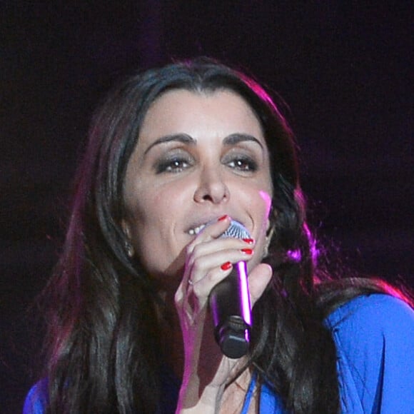 Le chanteuse Jenifer Bartoli - 30ème édition du Téléthon 2016 (AFMTéléthon) à l'hippodrome de Longchamp à Paris, France, le 3 décembre 2016. Ce grand marathon caritatif en faveur de la recherche sur les maladies rares, s'est achevé dans la nuit avec 80,31 millions d'euros de promesses de dons au compteur, a annoncé l'Association Française contre les Myopathies (AFM-Téléthon). © Coadic Guirec/Bestimage