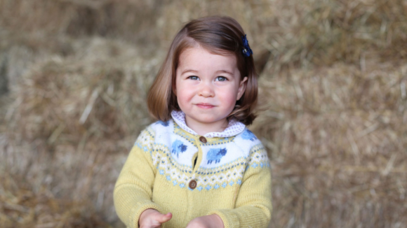 Kate et William : Irrésistible photo de leur fille Charlotte pour ses 2 ans