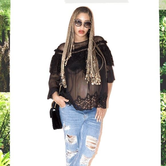 Beyoncé pose, enceinte de jumeaux, sur son site officiel Beyonce.com