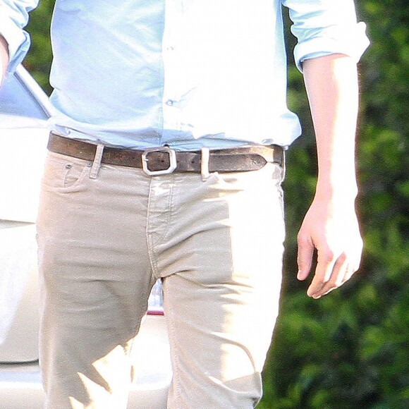 Ashton Kutcher dans les rues de Studio City. Le 15 mars 2017