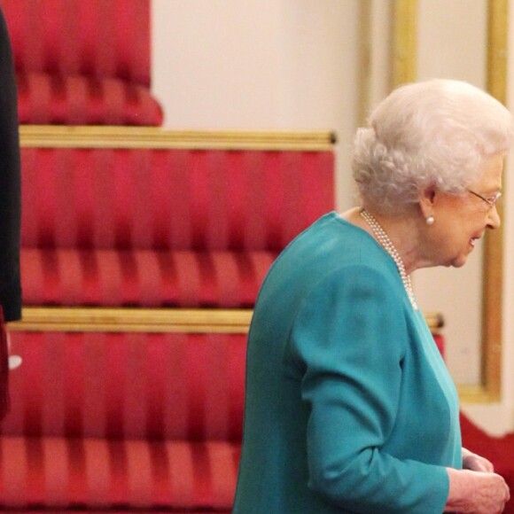 Dame Anna Wintour is made a Dame Commander of the British Empire by Queen Elizabeth II, during an Investiture ceremony at Buckingham Palace, London, UK on May 5, 2017. Photo by Yui Mok/PA Wire/ABACAPRESS.COM05/05/2017 - London