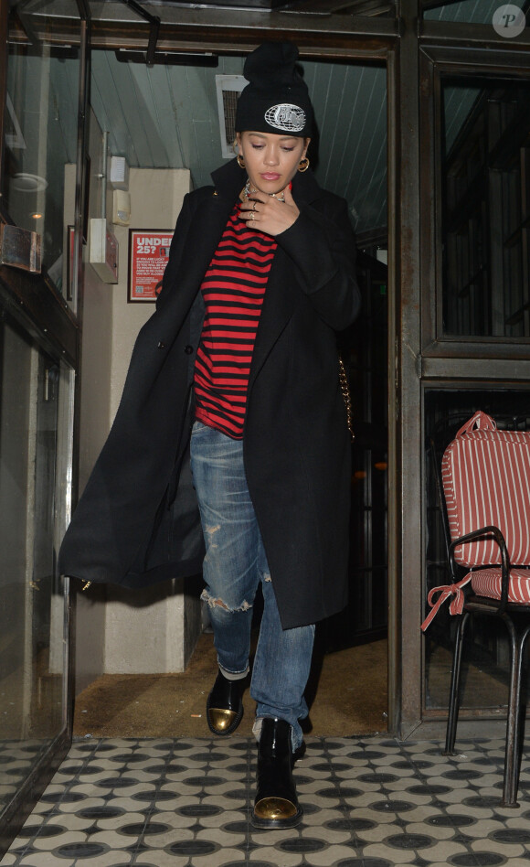 Exclusif - Brooklyn Beckham a dîné avec la chanteuse Rita Ora au restaurant "The Diner", dans le quartier de Notting Hill à Londres. Le 5 mai 2017