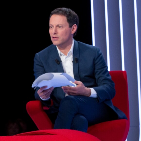 Exclusif - Enregistrement de l'émission "Le Divan" présentée par Marc-Olivier Fogiel avec Mimie Mathy en invitée, qui sera diffusée le 9 mai sur France 3. Le 31 mars 2017 © Cyril Moreau / Bestimage