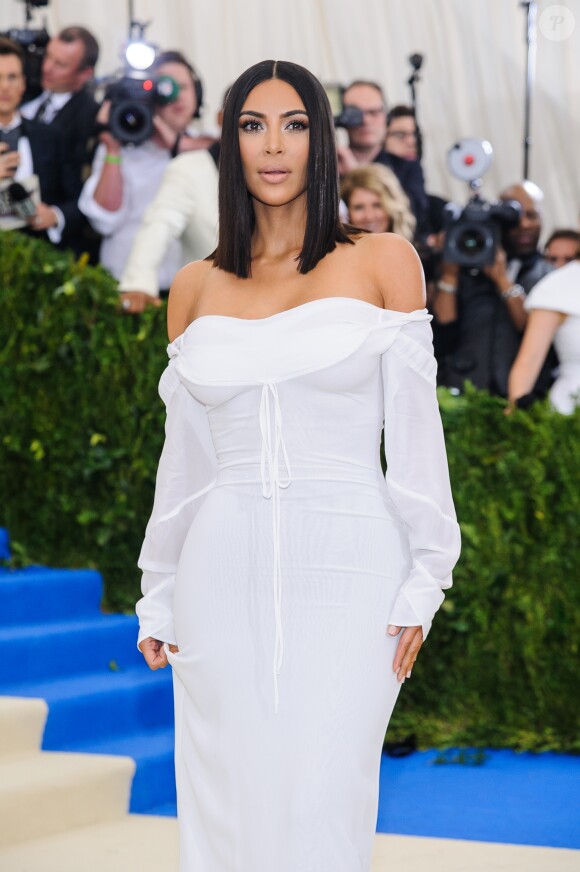 Kim Kardashian - Les célébrités arrivent au MET 2017 Costume Institute Gala sur le thème de "Rei Kawakubo/Comme des Garçons: Art Of The In-Between" à New York, le 1er mai 2017