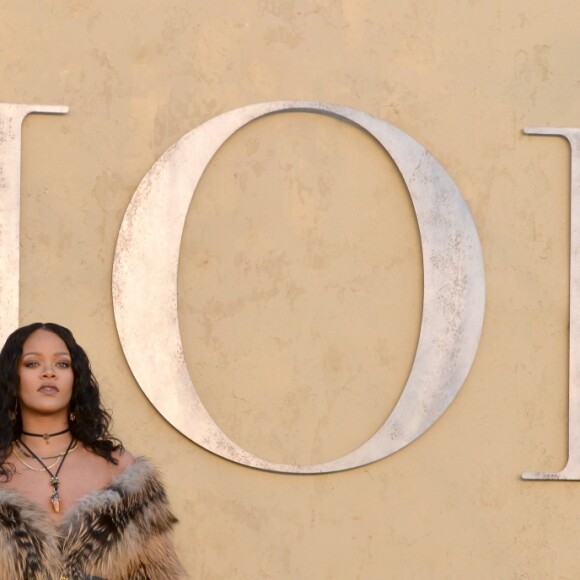 Rihanna assiste au défilé Christian Dior (collection croisière 2018) à Calabasas. Le 11 mai 2017.