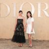Margaret et Rainey Qualley (filles d'Andie Macdowell) assistent au défilé Christian Dior (collection croisière 2018) à Calabasas. Le 11 mai 2017.