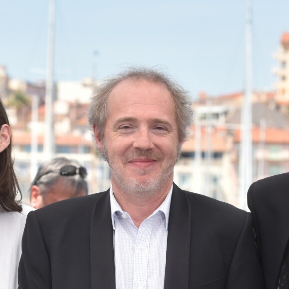 Marion Cotillard, Arnaud Desplechin, Charlotte Gainsbourg, Alba Rohrwacher au photocall du film "Les Fantômes d'Ismaël" lors du 70e Festival International du Film de Cannes, le 17 mai 2017. © Giancarlo Gorassini/Bestimage