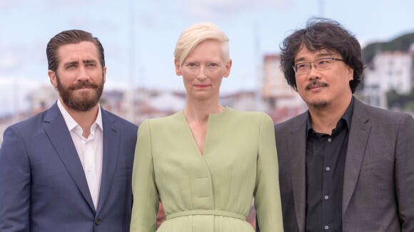 Okja avec Jake Gyllenhaal : Sifflets, bugs... Netflix rate ses débuts à Cannes
