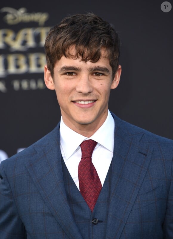 Brenton Thwaites à la première de 'Pirates of the Caribbean: Dead Men Tell No Tales' au théâtre Dolby à Hollywood, le 18 mai 2017 © Chris Delmas/Bestimage  People at the premiere of 'Pirates of the Caribbean: Dead Men Tell No Tales' held at the Dolby Theatre. May 18, 201718/05/2017 - Los Angeles