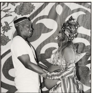 Beyoncé et son mari Jay Z lors de la baby-shower organisée pour la prochaine naissance des jumeaux - Photo publiée sur Instagram le 22 mai 2017