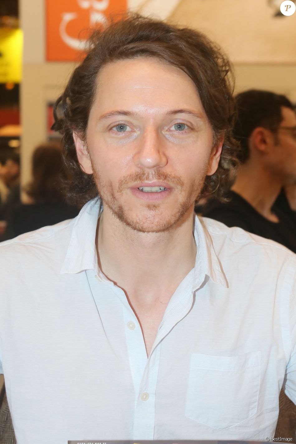 Le chanteur Raphael (Raphaël Haroche) lors de la 37e édition du Salon ...