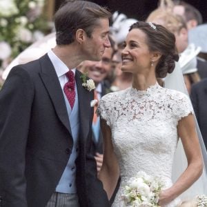 Pippa Middleton et James Matthews ont célébré leur mariage le 20 mai 2017 en l'église St Mark à Englefield dans le Berkshire, en Angleterre, puis à l'occasion d'une fête chez les Middleton, à Bucklebury. Les jeunes mariés se sont ensuite envolés pour leur lune de miel en Polynésie française.