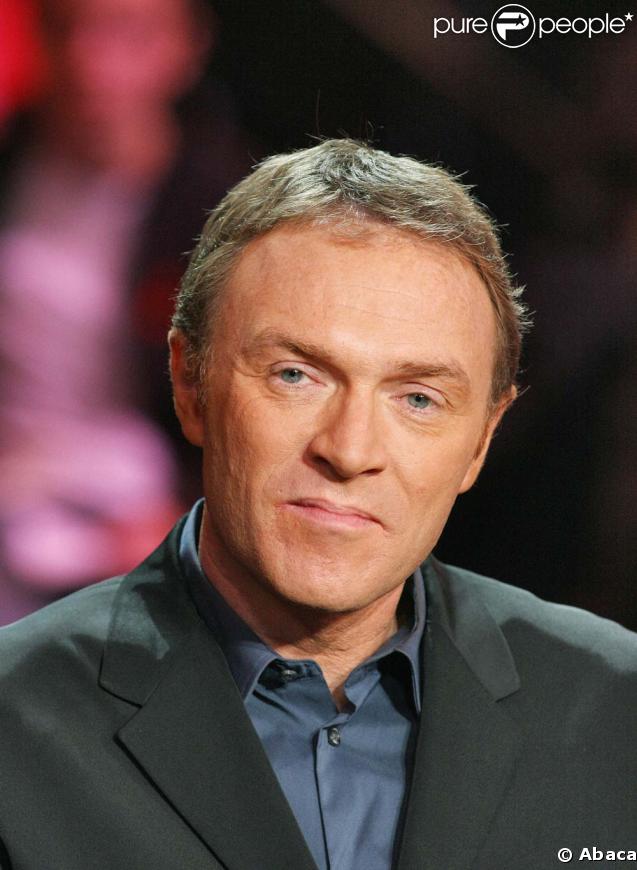 Quand Christophe Hondelatte déclare la guerre... à Yves ...