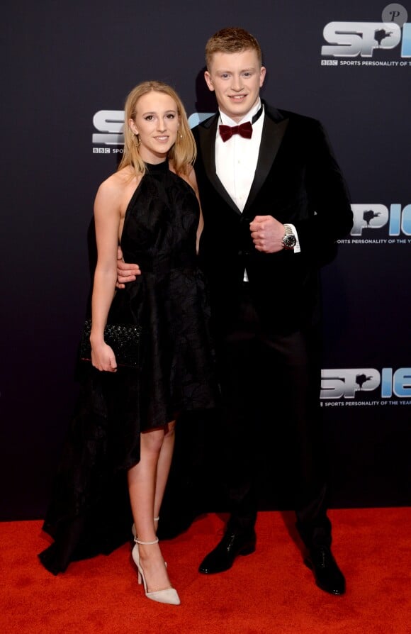 Adam Peaty et sa petite amie Anna Zair sur le red carpet de la soirée BBC Sport, le 18 decembre 2016.