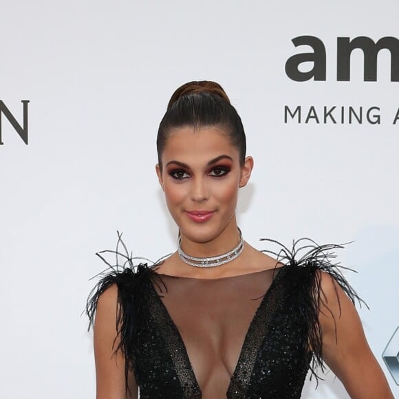 Iris Mittenaere - Photocall de la 24e édition du gala de l'amfAR "Cinéma Against AIDS" à l'hôtel de l'Eden Roc au Cap d'Antibes, le 25 mai 2017, en marge du 70e Festival International du Film de Cannes. © Borde-Jacovides-Moreau/Bestimage