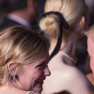 Kirsten Dunst et son compagnon Jesse Plemons sur les marches du film "Les proies" lors du 70e Festival International du Film de Cannes. Le 24 mai 2017. © Borde-Jacovides-Moreau / Bestimage