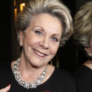 Françoise Laborde - Françoise Laborde, co-fondatrice et présidente de l'association Pour les Femmes dans les Medias (PFDM) reçoit les insignes d'Officier dans l'ordre National de la Légion d'Honneur par Laurence Rossignol, Ministre des Familles, de l'Enfance et des Droits des femmes, au Pavillon Dauphine à Paris le 6 mars 2017. © Cédric Perrin/Bestimage