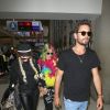 Bella Thorne, sa soeur Dani et Scott Disick à l'aéroport de LAX de Los Angeles, le 22 mai 2017.