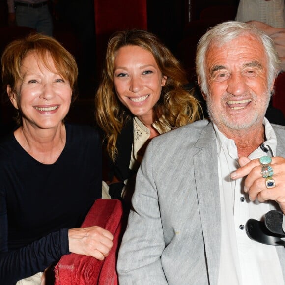 Nathalie Baye et sa fille Laura Smet, Jean-Paul Belmondo - Générale de la pièce "Ça coule de source" écrite par Louis-Michel Colla au théâtre de la Gaîté-Montparnasse à Paris, le 30 mai 2017. © Coadic Guirec/Bestimage 