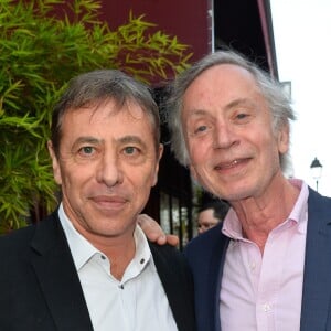 Louis-Michel Colla et Michel Godest - Générale de la pièce "Ça coule de source" écrite par Louis-Michel Colla au théâtre de la Gaîté-Montparnasse à Paris, le 30 mai 2017. © Coadic Guirec/Bestimage