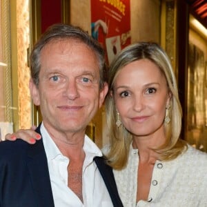 Frédéric Saldmann et sa femme Marie - Générale de la pièce "Ça coule de source" écrite par Louis-Michel Colla au théâtre de la Gaîté-Montparnasse à Paris, le 30 mai 2017. © Coadic Guirec/Bestimage