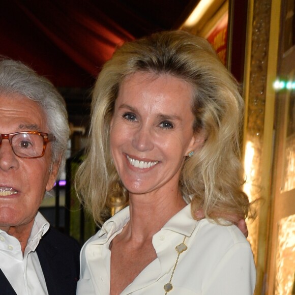 Jean-Daniel Lorieux et sa femme Laura Restelli-Brizard - Générale de la pièce "Ça coule de source" écrite par Louis-Michel Colla au théâtre de la Gaîté-Montparnasse à Paris, le 30 mai 2017. © Coadic Guirec/Bestimage