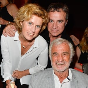 Anne Richard et son compagnon Fabien Lecoeuvre, Jean-Paul Belmondo - Générale de la pièce "Ça coule de source" écrite par Louis-Michel Colla au théâtre de la Gaîté-Montparnasse à Paris, le 30 mai 2017. © Coadic Guirec/Bestimage