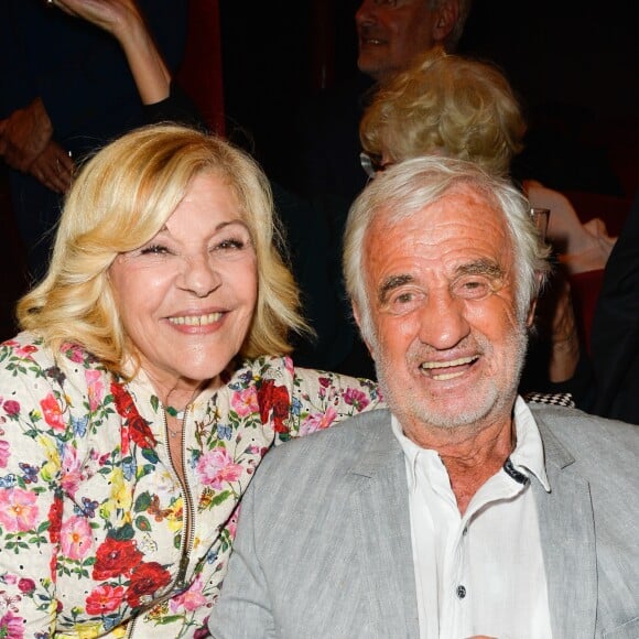 Nicoletta et Jean-Paul Belmondo - Générale de la pièce "Ça coule de source" écrite par Louis-Michel Colla au théâtre de la Gaîté-Montparnasse à Paris, le 30 mai 2017. © Coadic Guirec/Bestimage