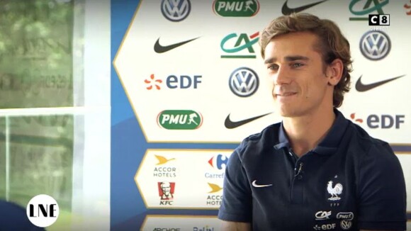 Antoine Griezmann interviewé par Daphné Bürki dans "La Nouvelle édition", sur C8, le 31 mai 2017.