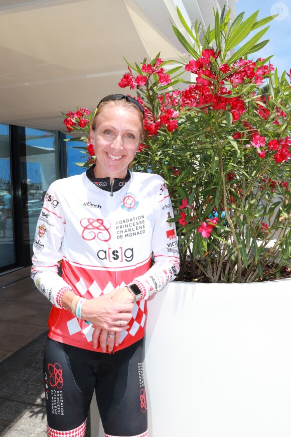 Paula Radcliffe pose lors de la 1re édition du Riviera Water Bike Challenge disputé en mer entre Nice et Monaco, le 4 juin 2017, au profit des actions de la Fondation Princesse Charlene de Monaco. © Claudia Albuquerque / Bestimage