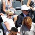 Tony Yoka et sa compagne Estelle Mossely (enceinte) - Personnalités dans les tribunes lors des internationaux de France de Roland Garros à Paris. Le 10 juin 2017. © Jacovides - Moreau / Bestimage