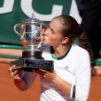 Jelena Ostapenko remporte la finale femmes des Internationaux de Tennis de Roland Garros à Paris. Le 10 juin 2017 © Jacovides-Moreau / Bestimage