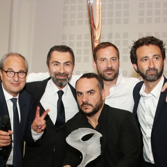 Exclusif - Paul Amsellem, David Sinapian, Fred Testot, François-Xavier Demaison et Mathieu Madénian lors de la seconde édition de 'Les plumes d'Or du Vin et de la gastronomie' au Pavillon Cambon à Paris le 13 Juin. © Denis Guignebourg/BestImage