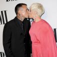 La chanteuse Pink et son mari Carey Hart au MBI Pop Music Awards à Los Angeles. Le 12 mai 2015
