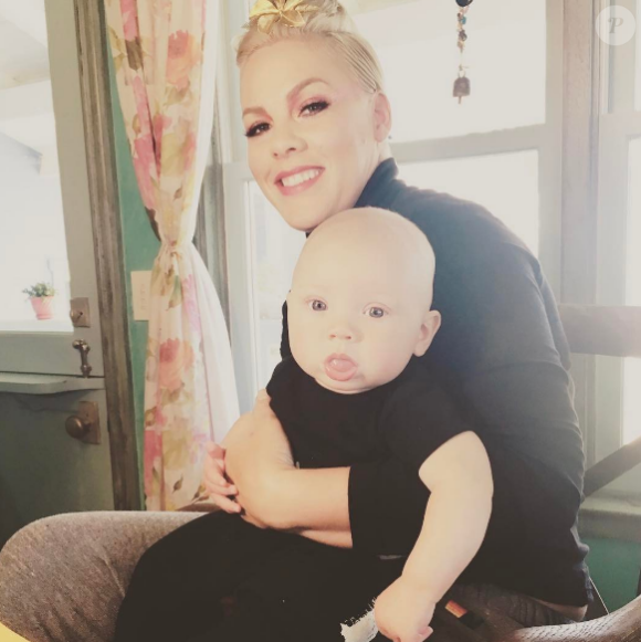 Pink a publié une photo d'elle et son fils Jameson sur sa page Instagram au mois de juin 2017