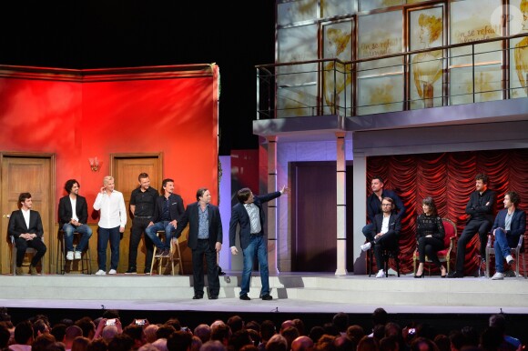 Exclusif - Jean-Baptiste Maunier, Max Boublil, Alex Lutz, Jeanfi Janssens, Arnaud Tsamere, François Rollin, Pierre Palmade, Arnaud Ducret, Lorànt Deutsch, Virginie Hocq, Olivier de Benoist et Baptiste Lecaplain - Enregistrement de l'émission "On se refait Palmade" au Théâtre de Paris, qui sera diffusée le 16 juin sur France 3, le 22 mai 2017. Coadic Guirec/Bestimage