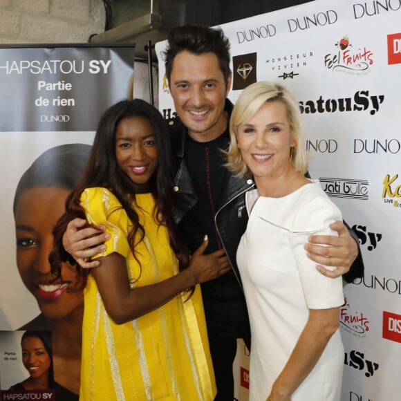 Exclusif - Vincent Cerutti avec sa compagne Hapsatou Sy et Laurence Ferrari - Soirée de lancement du livre de Hapsatou Sy "Partie de rien" (aux éditions Dunod) au showroom d'Hapsatou Sy à Paris, le 8 juin 2017. © Marc Ausset Lacroix-CVS/Bestimage