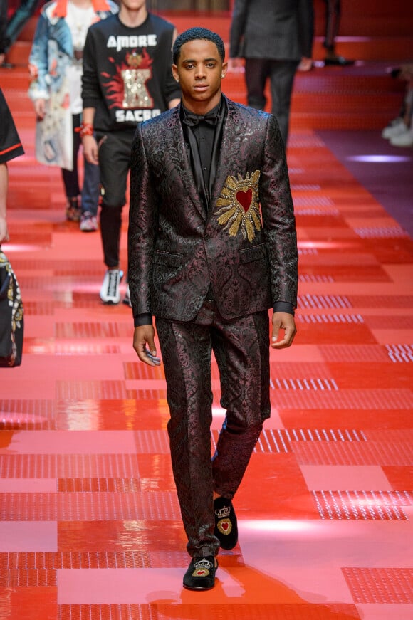 Cordell Broadus (fils de Snoop Dogg et Shante Taylor) - Défilé de mode Dolce & Gabbana, collection masculine printemps-été 2018 à Milan. Le 17 juin 2017.